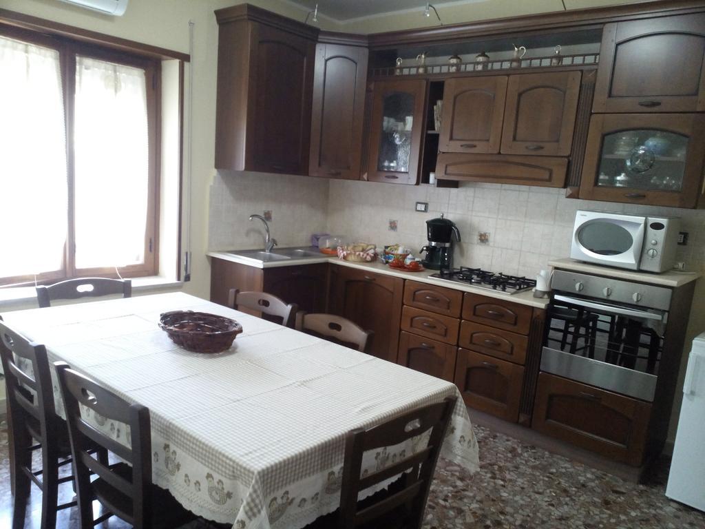 B&B A Casa Di Nonna Fondi Kültér fotó